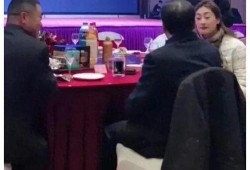 阿姨最新爆料电影,电影幕后惊人真相，剧情反转令人震惊！